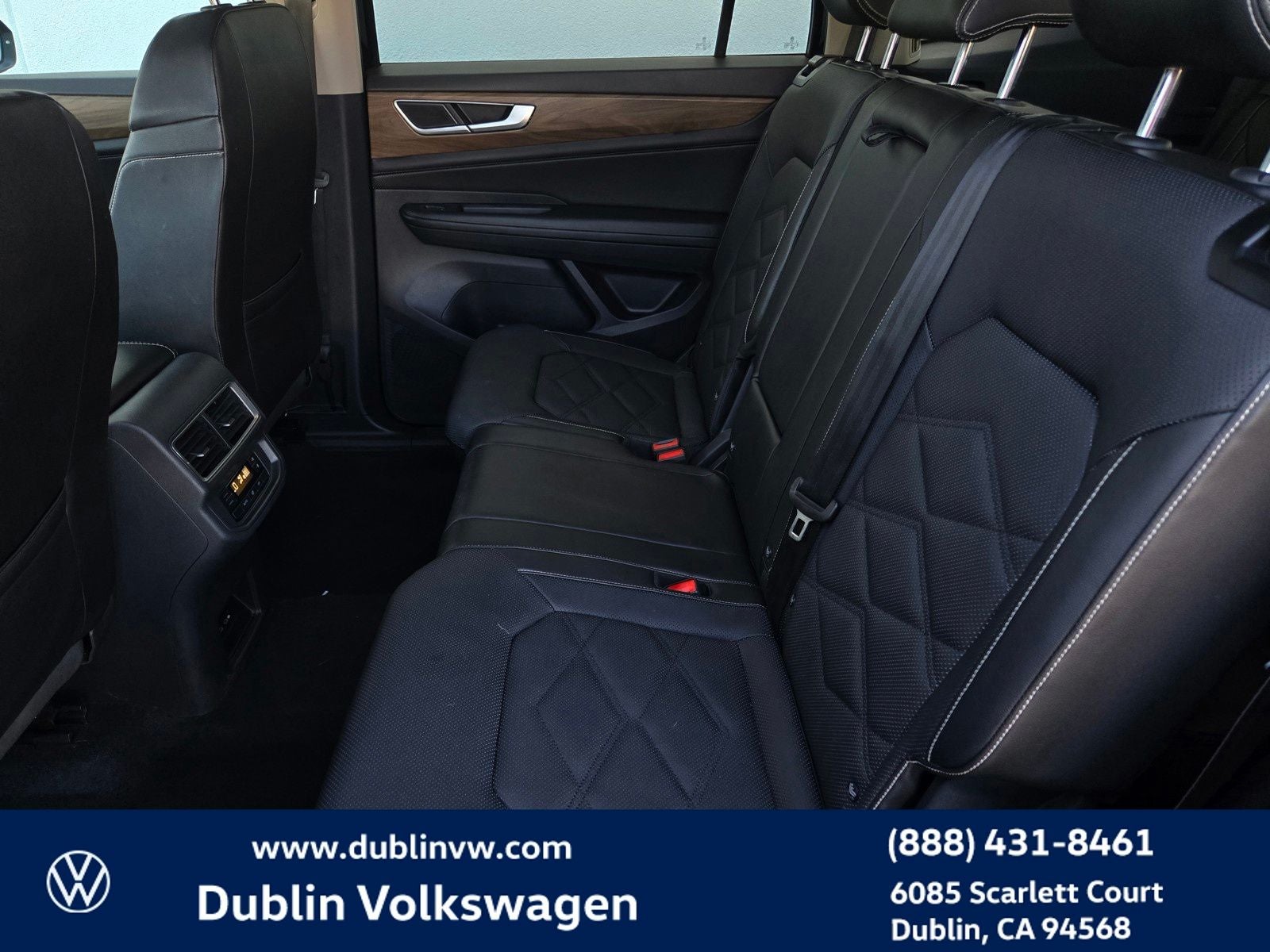 2024 Volkswagen Atlas 2.0T SE