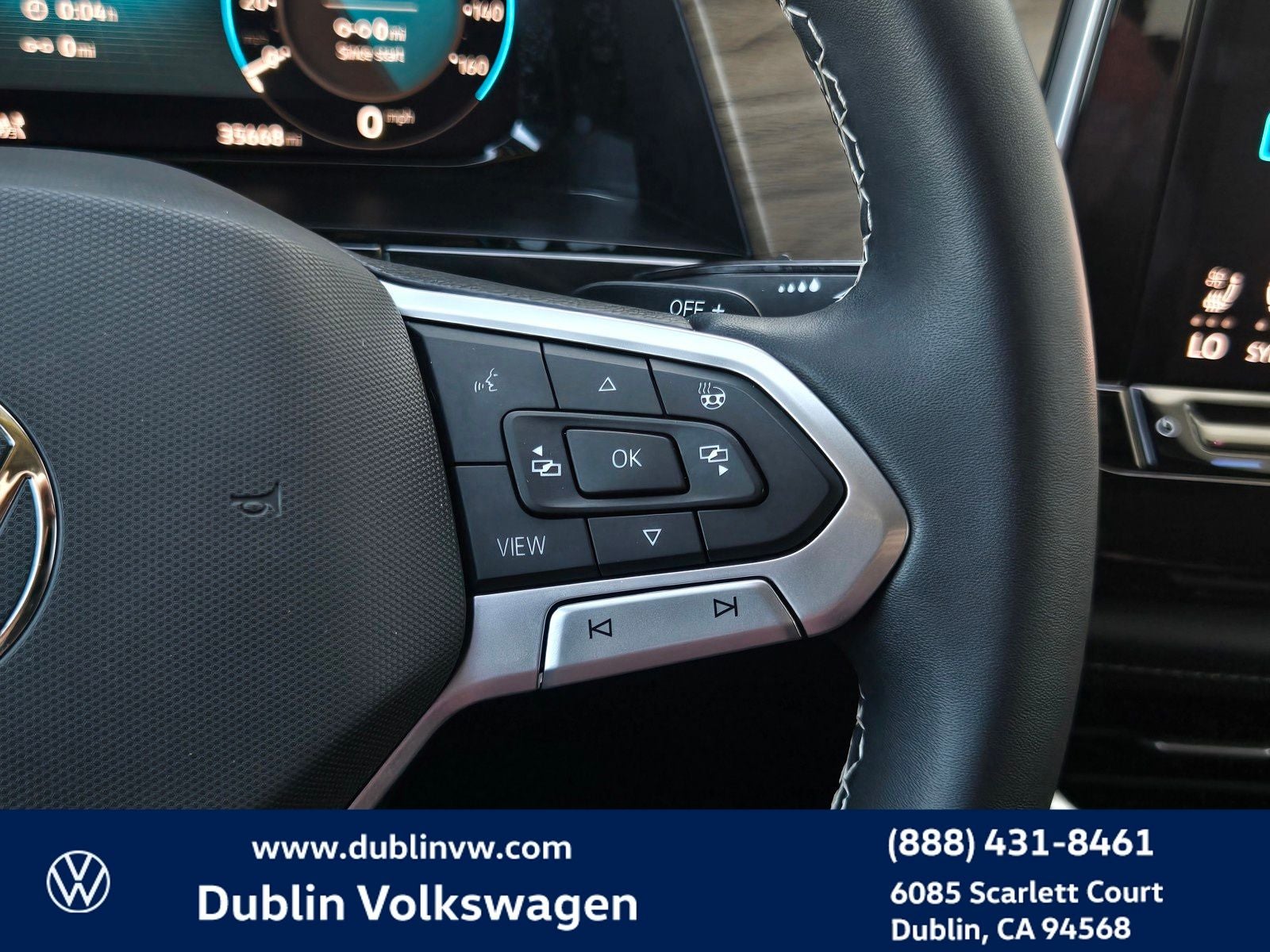 2024 Volkswagen Atlas 2.0T SE