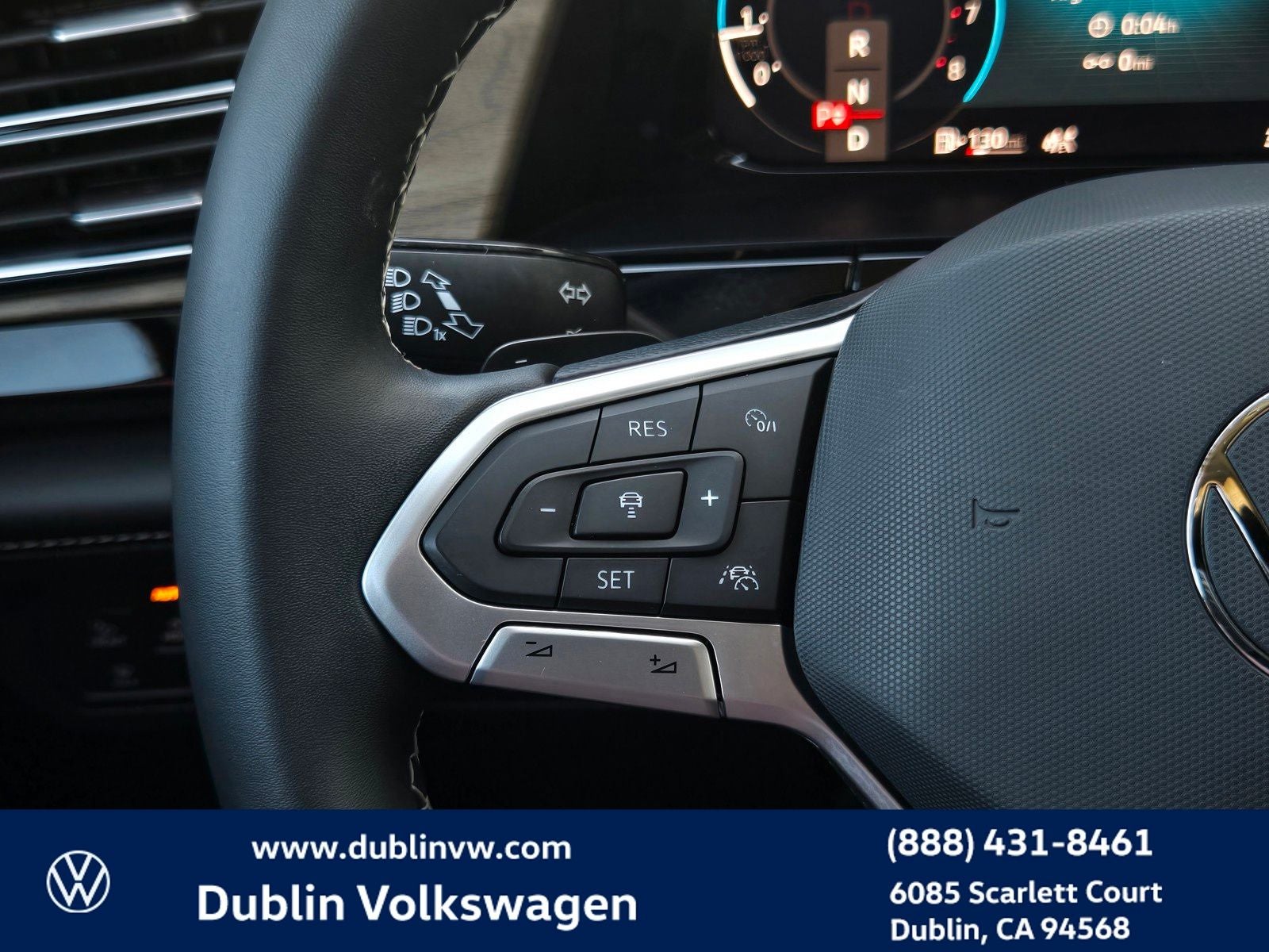 2024 Volkswagen Atlas 2.0T SE