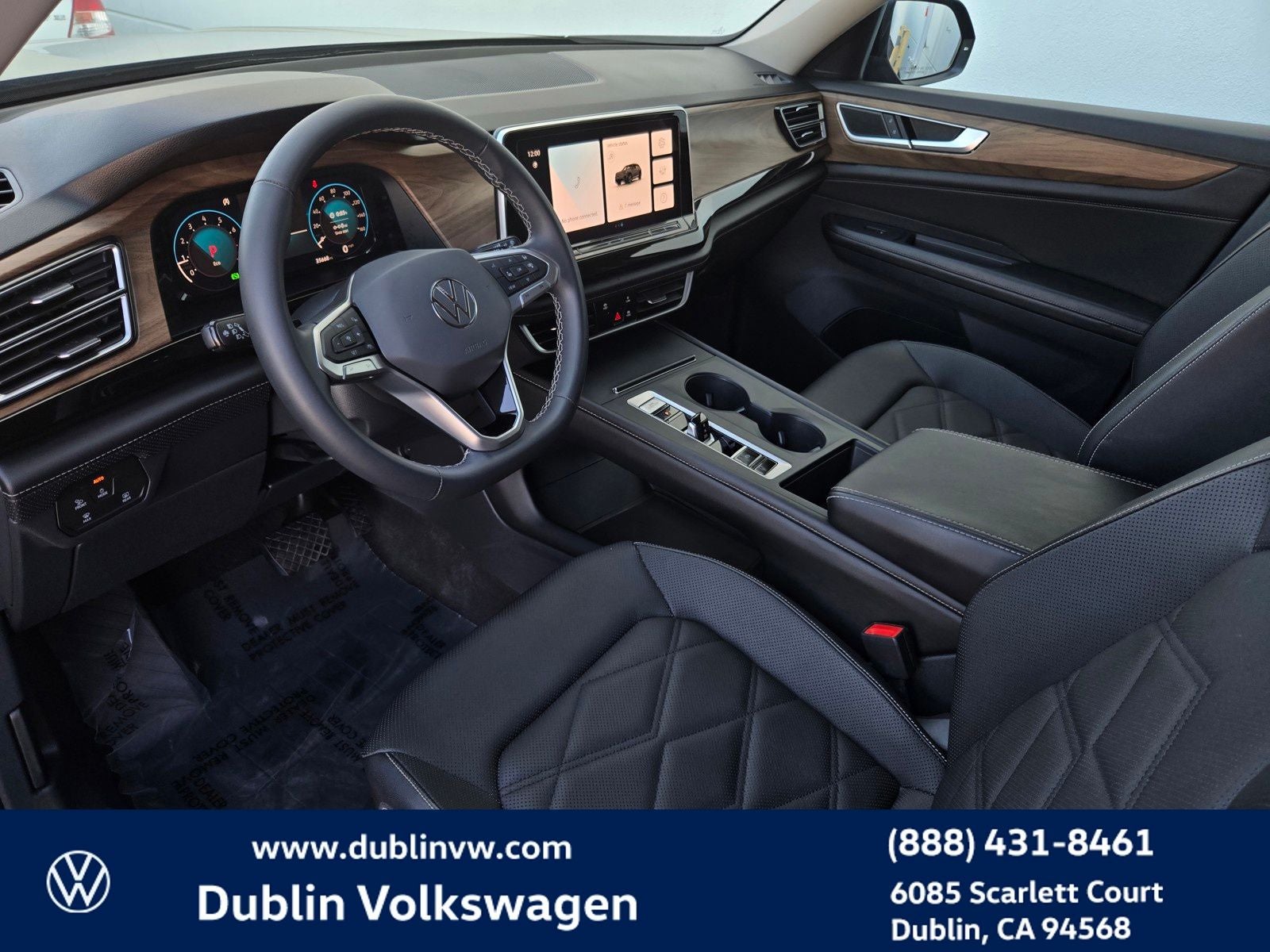 2024 Volkswagen Atlas 2.0T SE