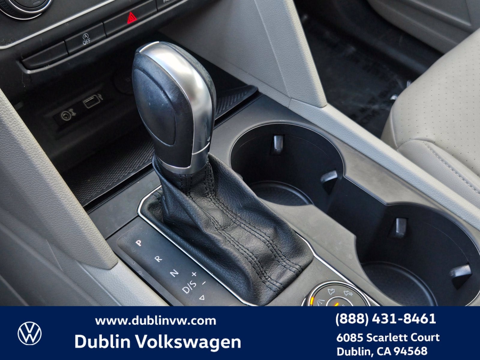 2018 Volkswagen Atlas 3.6L V6 SE w/Technology