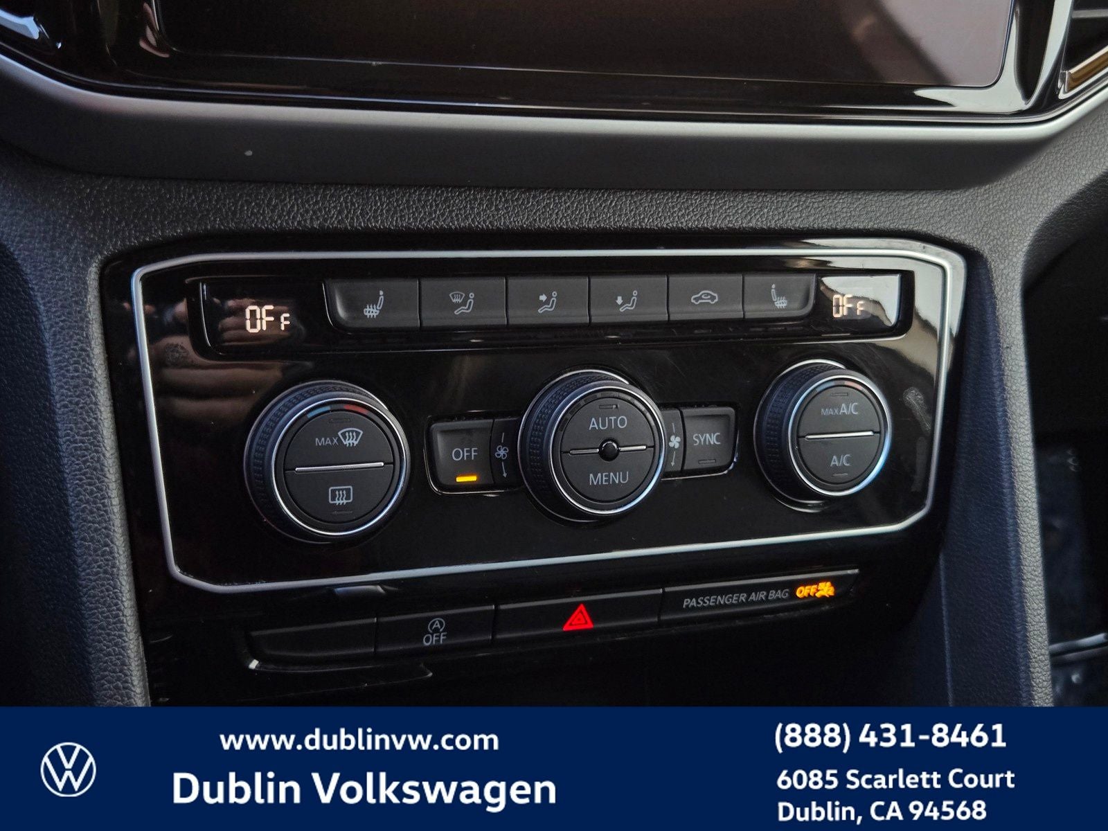 2023 Volkswagen Atlas Cross Sport 3.6L V6 SEL R-Line