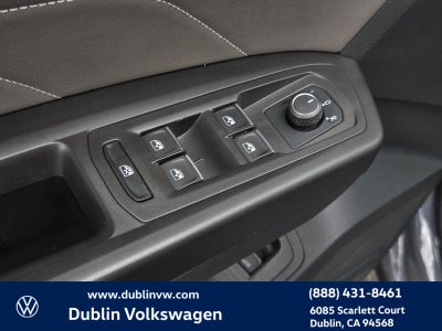 2022 Volkswagen Atlas Cross Sport 3.6L V6 SEL R-Line