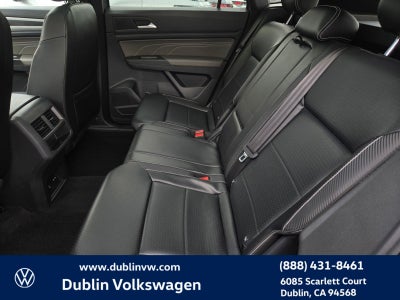 2022 Volkswagen Atlas Cross Sport 3.6L V6 SEL R-Line