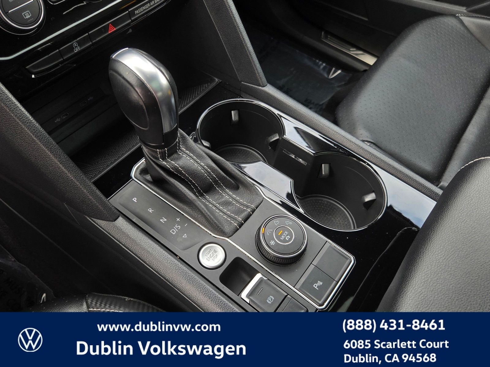 2022 Volkswagen Atlas Cross Sport 3.6L V6 SEL R-Line