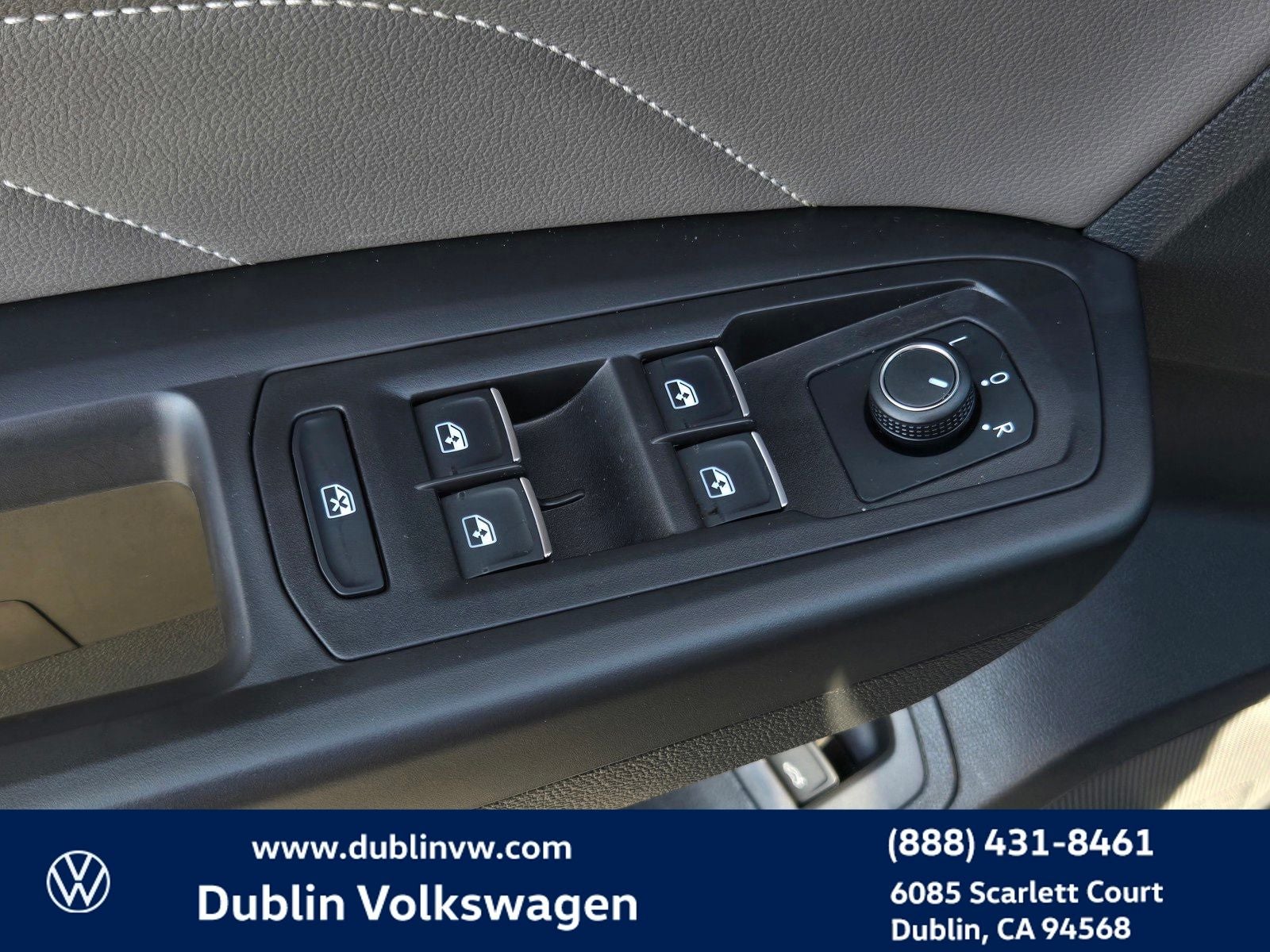 2023 Volkswagen Atlas 3.6L V6 SEL R-Line