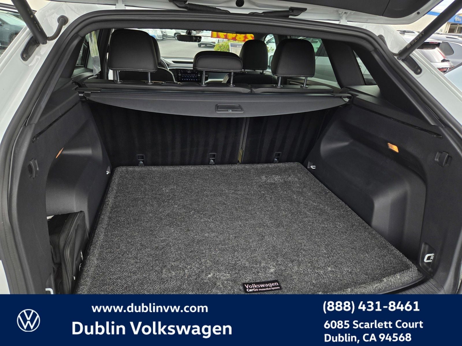 2023 Volkswagen Atlas Cross Sport 2.0T SE w/Technology