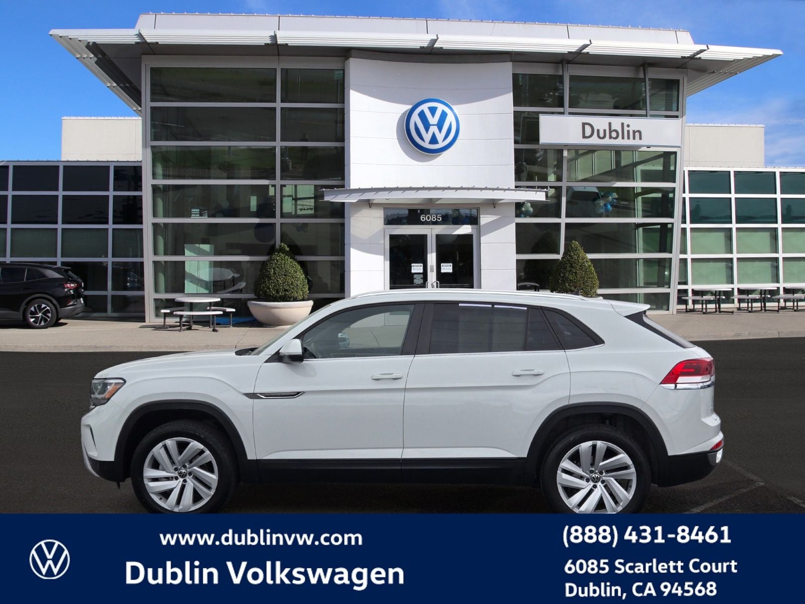 2023 Volkswagen Atlas Cross Sport 2.0T SE w/Technology