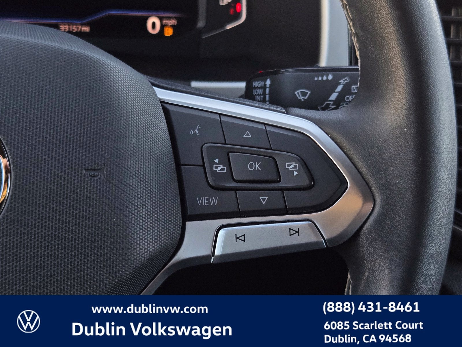 2023 Volkswagen Atlas Cross Sport 3.6L V6 SE w/Technology