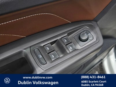 2023 Volkswagen Atlas 2.0T SE w/Technology