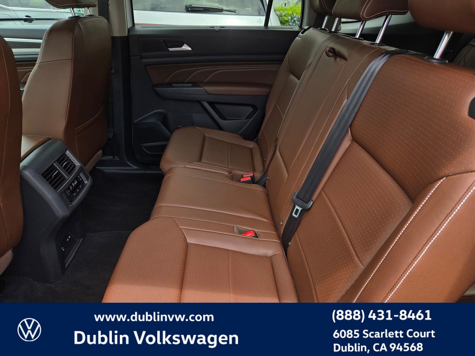 2023 Volkswagen Atlas 2.0T SE w/Technology