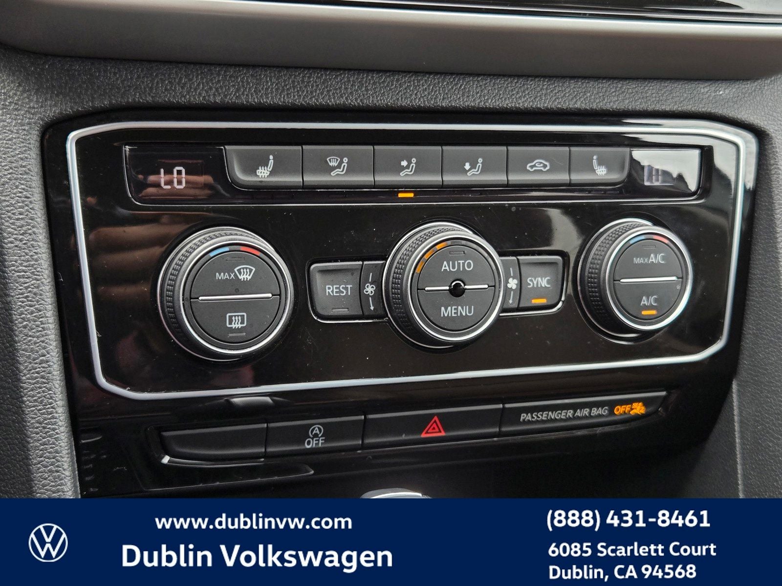 2023 Volkswagen Atlas 2.0T SE w/Technology