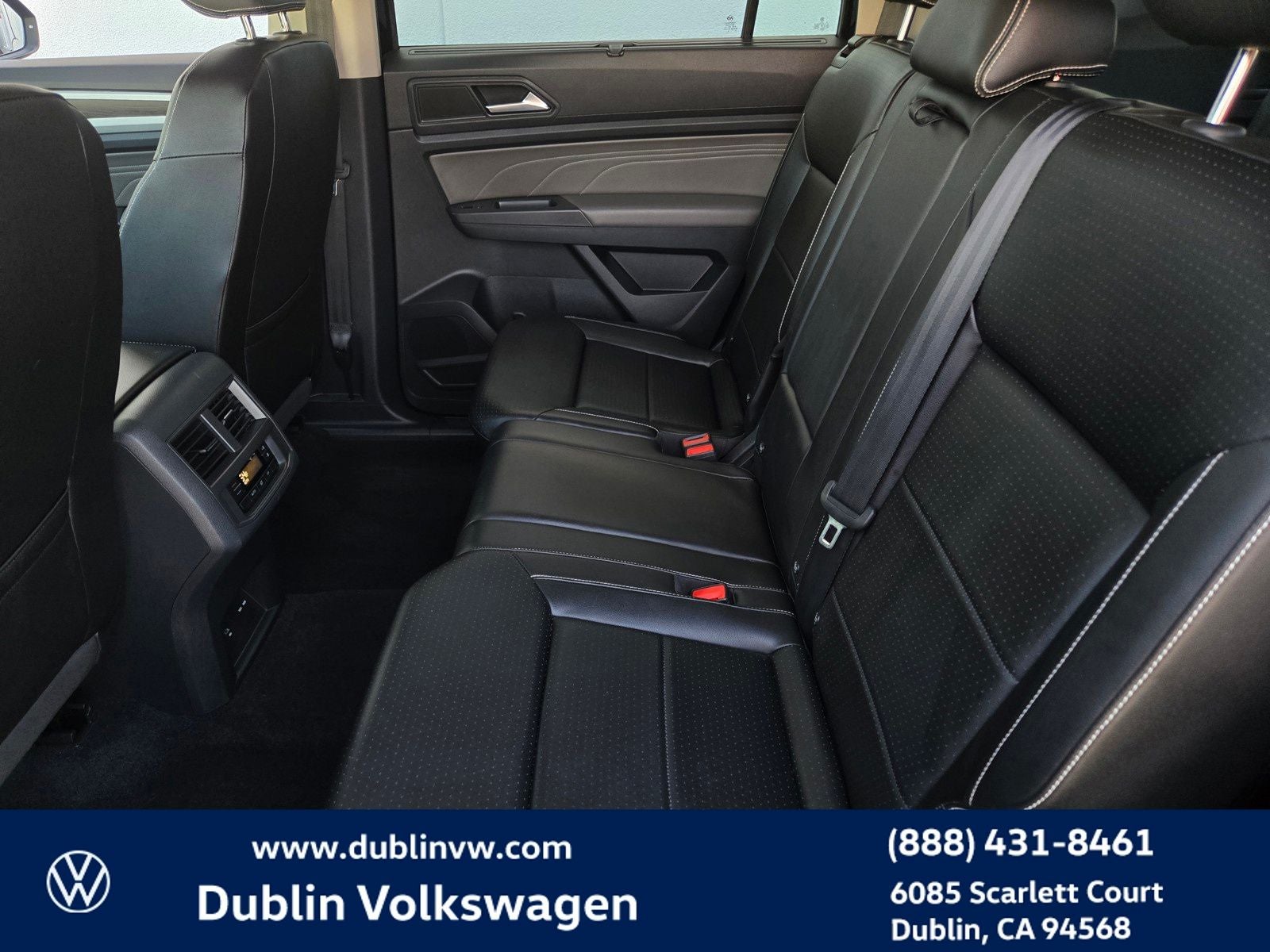 2023 Volkswagen Atlas 3.6L V6 SE w/Technology