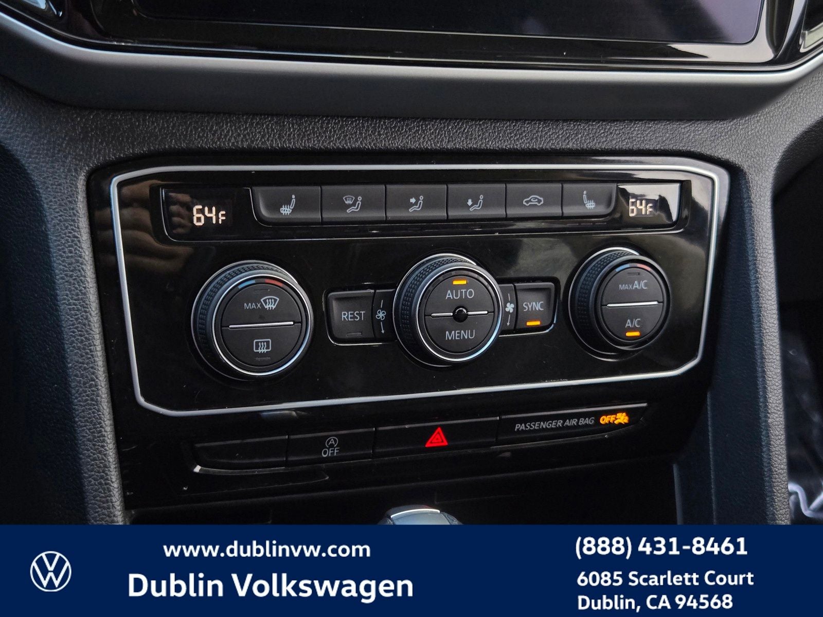 2023 Volkswagen Atlas 3.6L V6 SE w/Technology