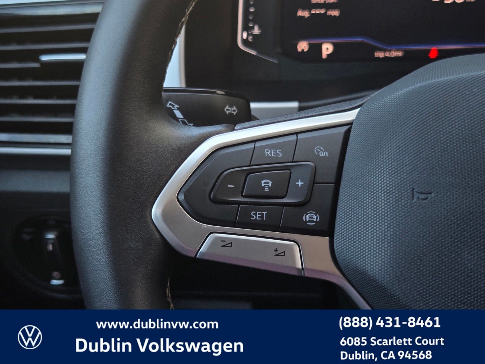 2023 Volkswagen Atlas 3.6L V6 SE w/Technology