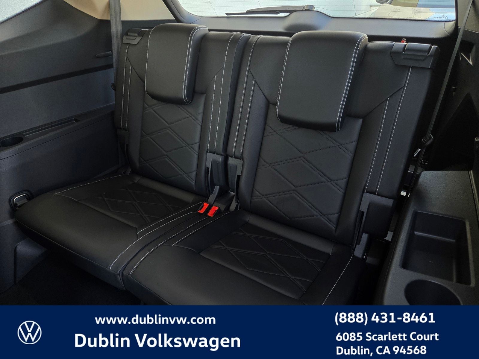 2024 Volkswagen Atlas 2.0T SE w/Technology