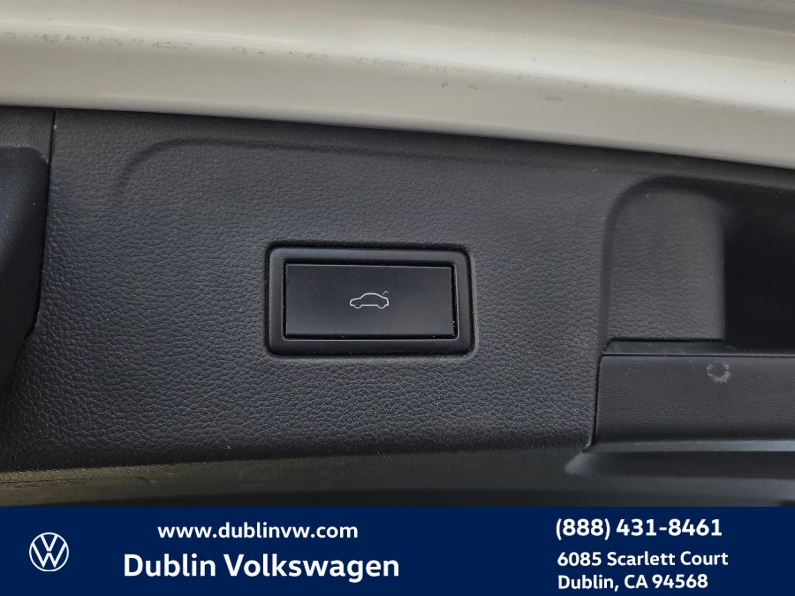 2019 Volkswagen Atlas 3.6L V6 SE R-Line