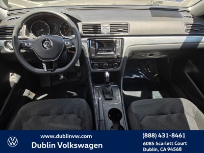 2017 Volkswagen Passat 1.8T S
