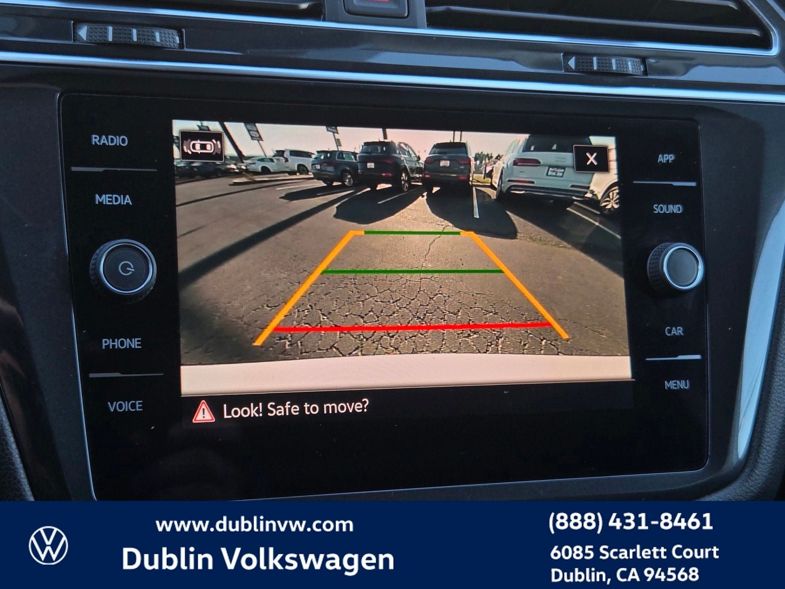 2023 Volkswagen Tiguan 2.0T SE