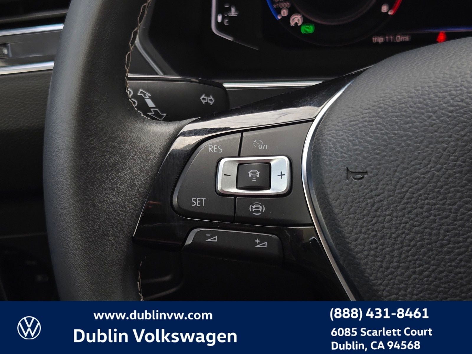 2021 Volkswagen Tiguan 2.0T SEL
