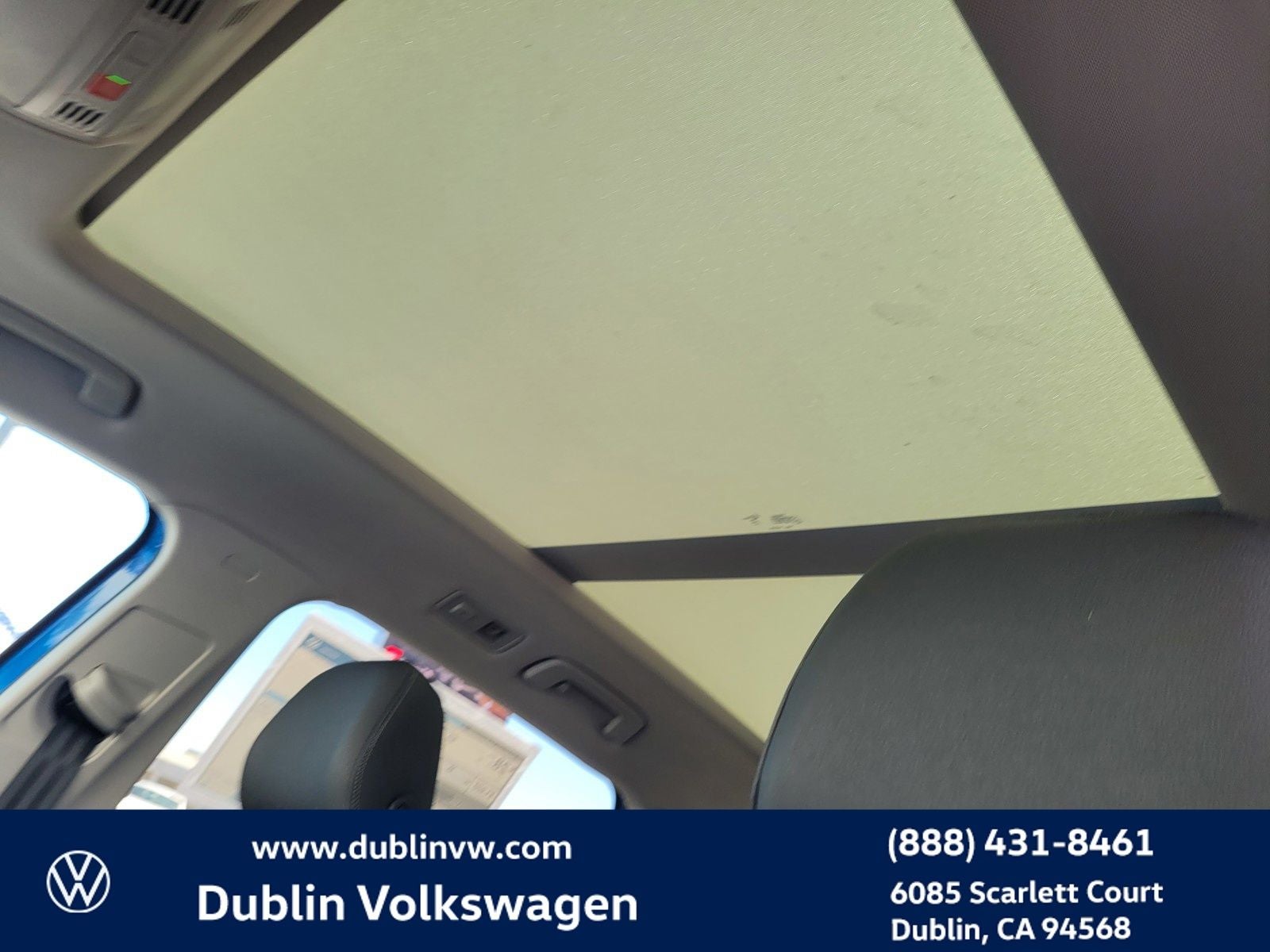 2025 Volkswagen Taos 1.5T SE Black