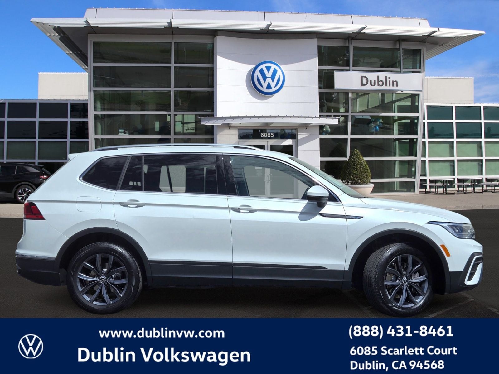 2023 Volkswagen Tiguan 2.0T SE