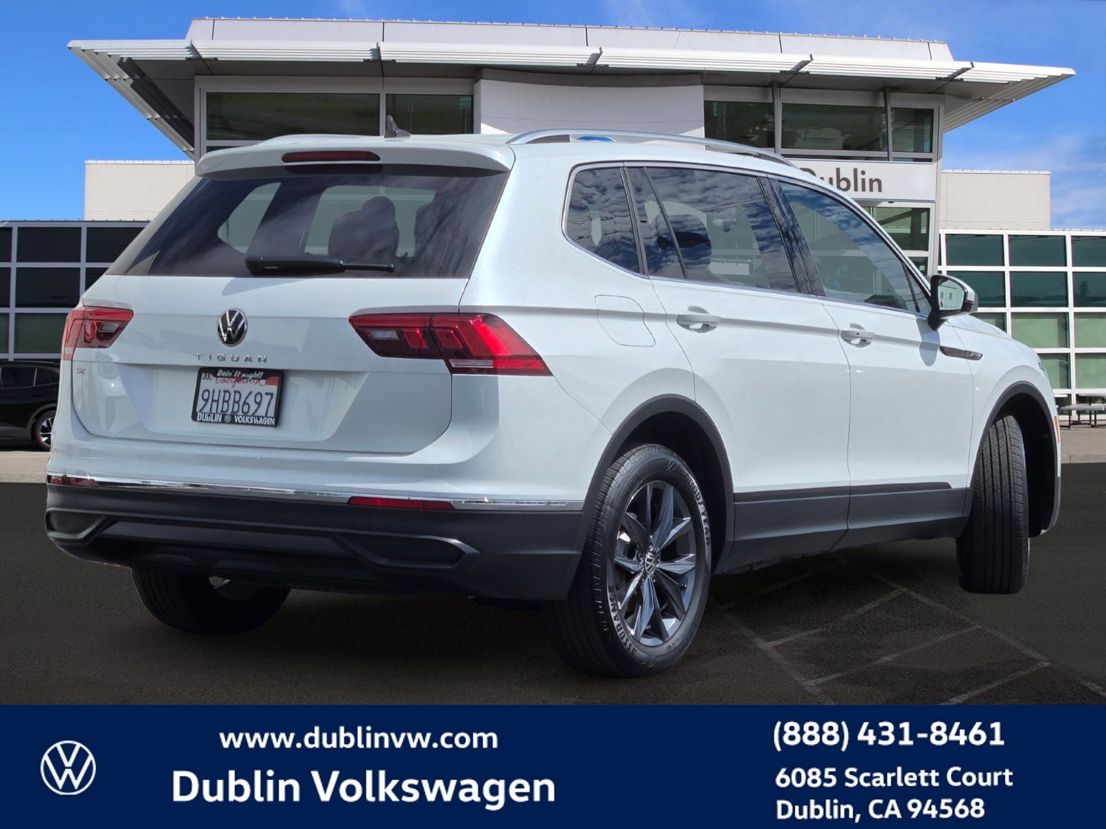 2023 Volkswagen Tiguan 2.0T SE