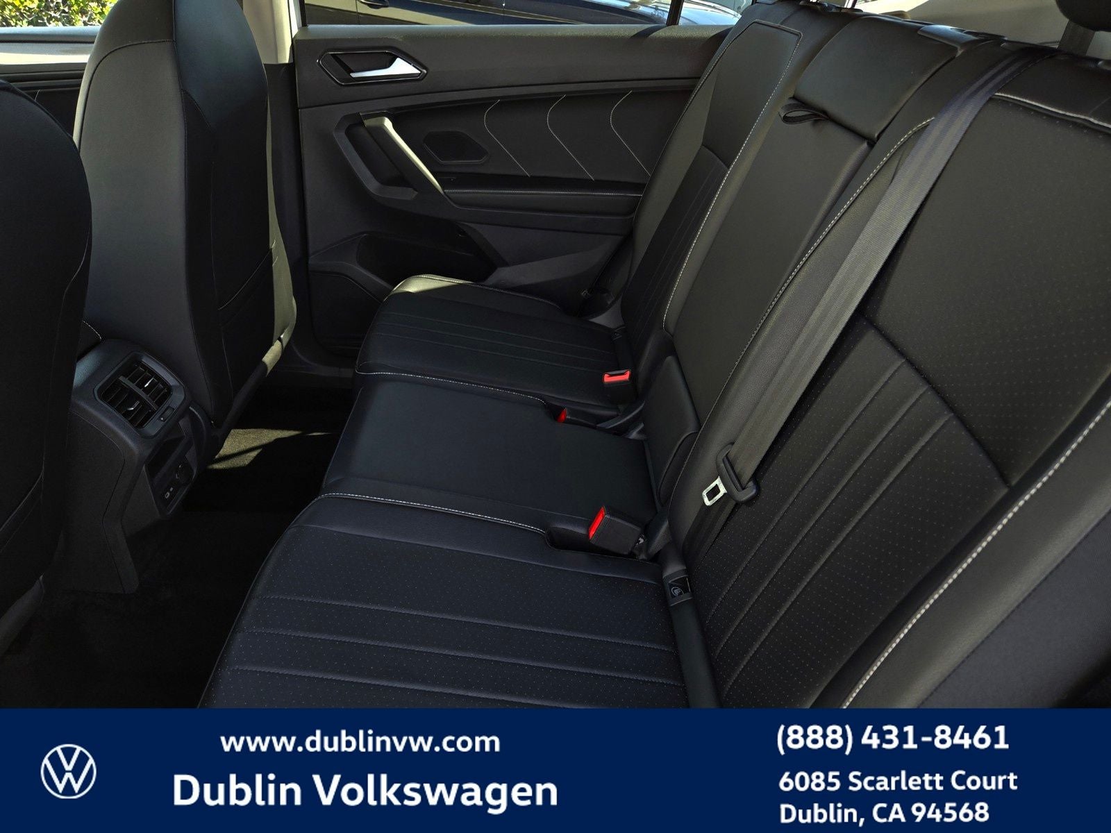 2023 Volkswagen Tiguan 2.0T SE