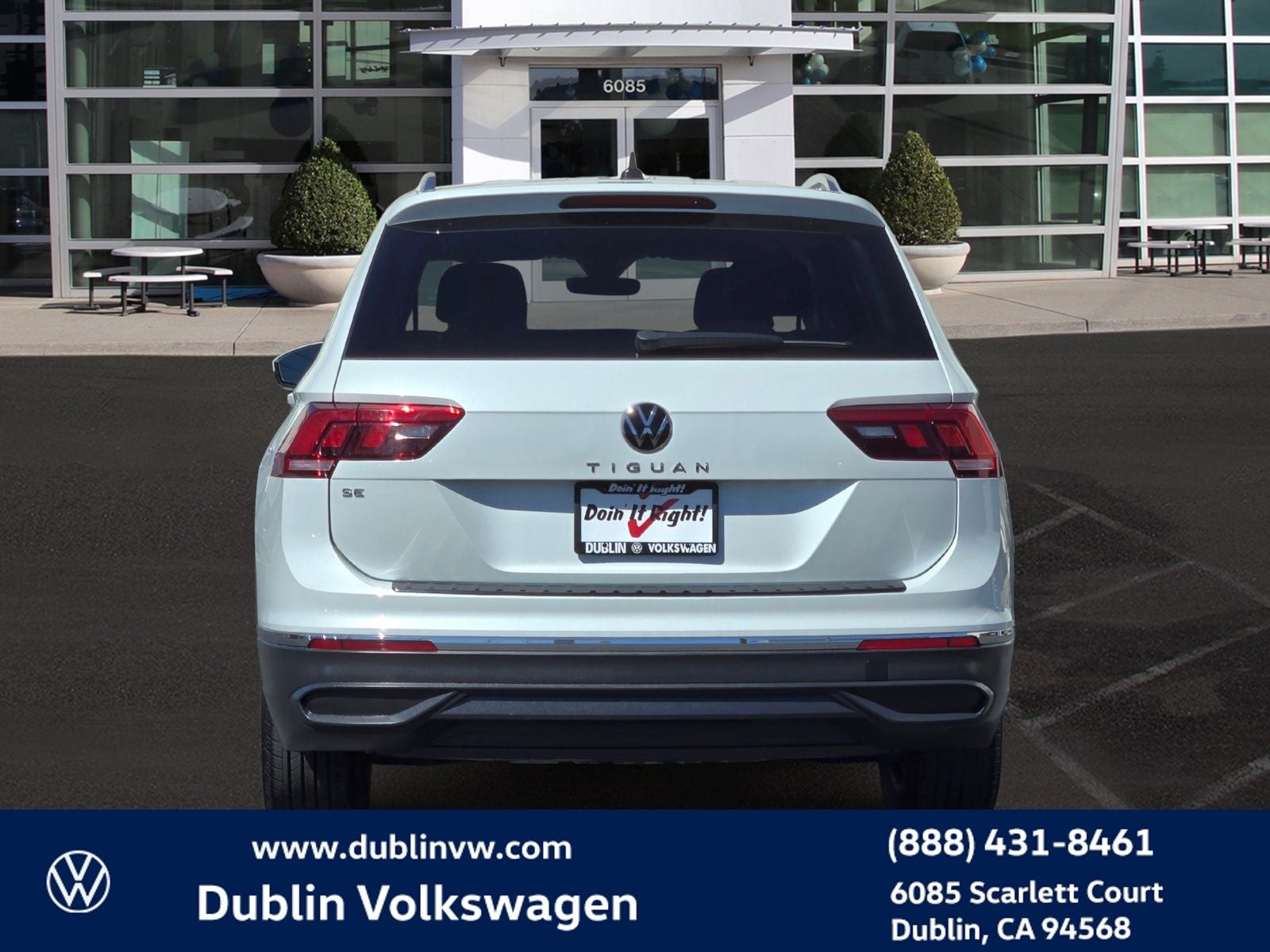 2023 Volkswagen Tiguan 2.0T SE