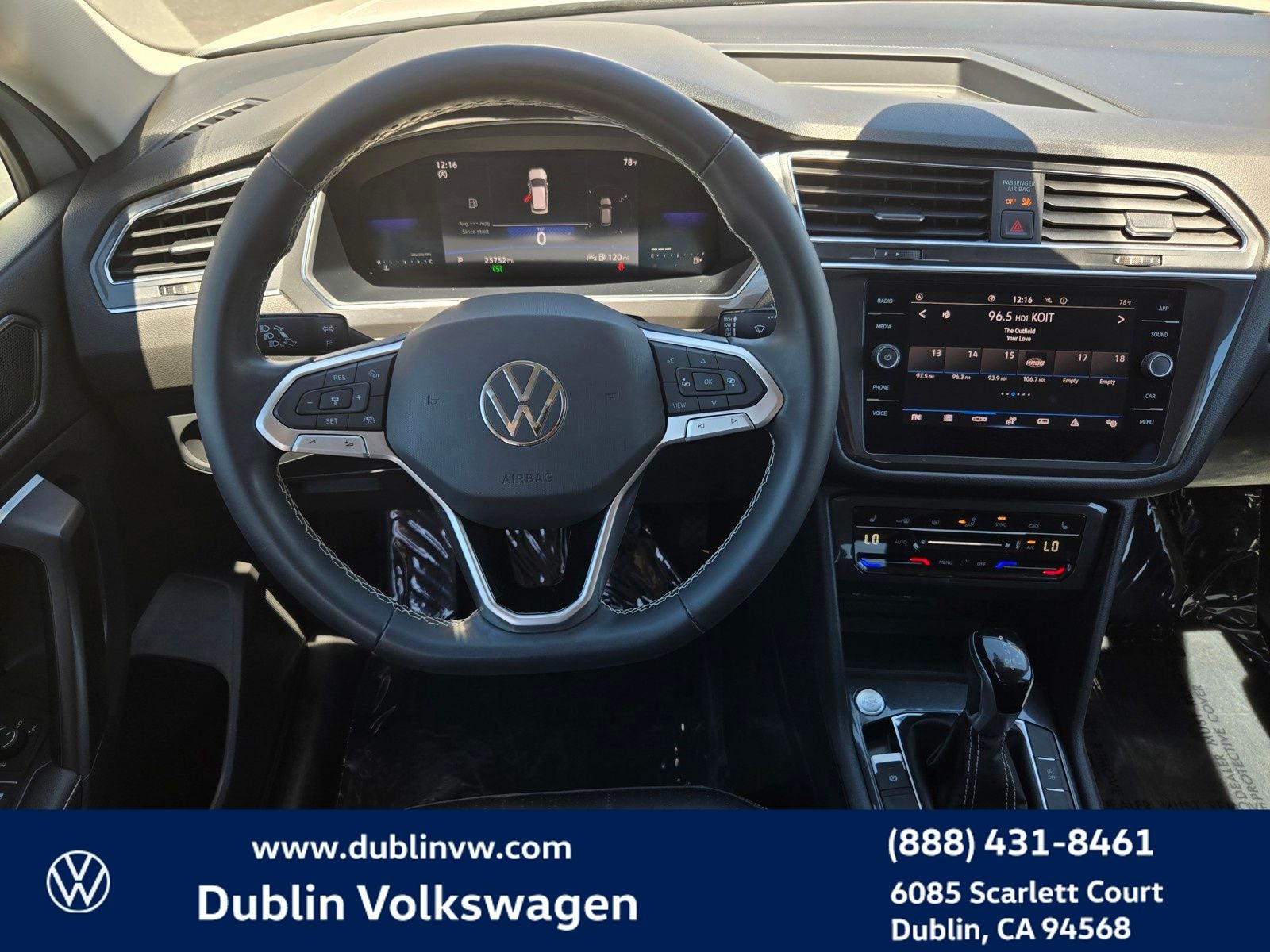 2023 Volkswagen Tiguan 2.0T SE
