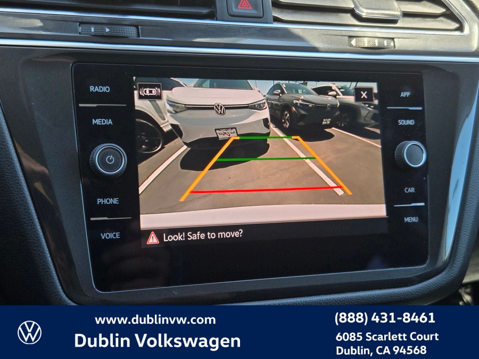 2023 Volkswagen Tiguan 2.0T SE