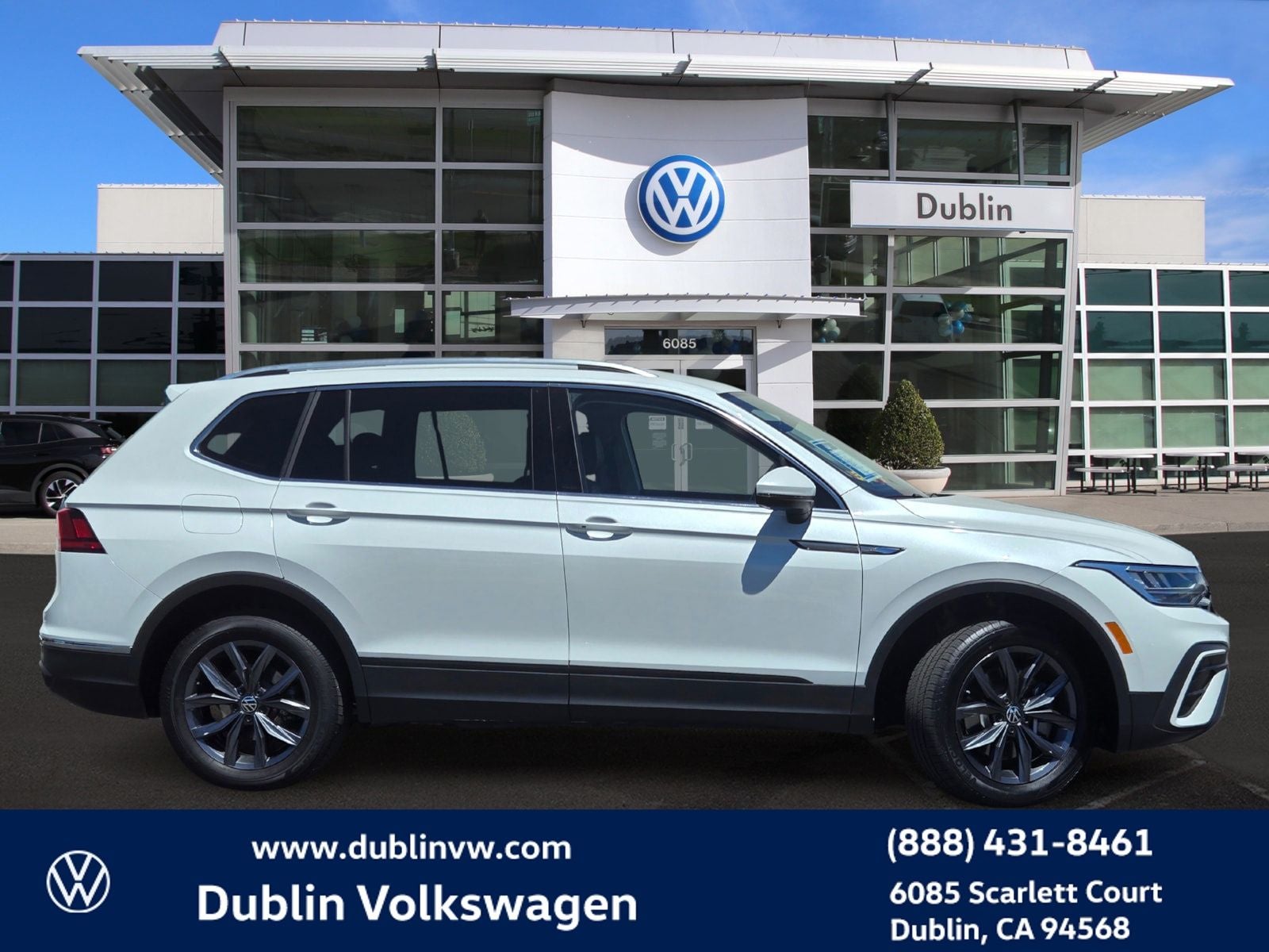 2023 Volkswagen Tiguan 2.0T SE