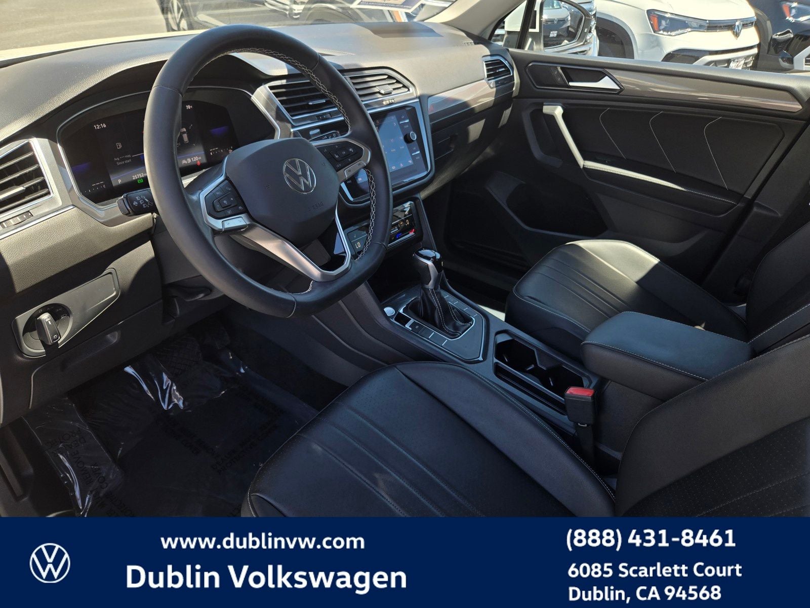 2023 Volkswagen Tiguan 2.0T SE
