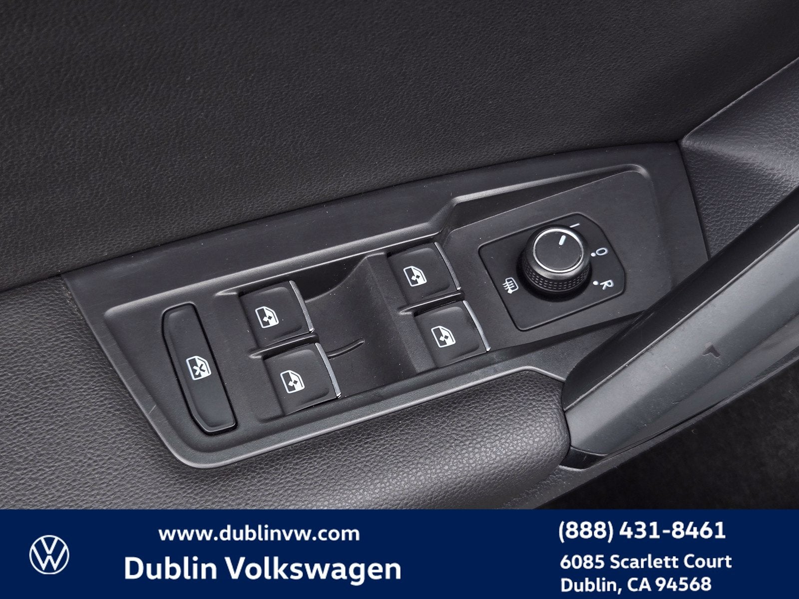 2019 Volkswagen Tiguan 2.0T SE