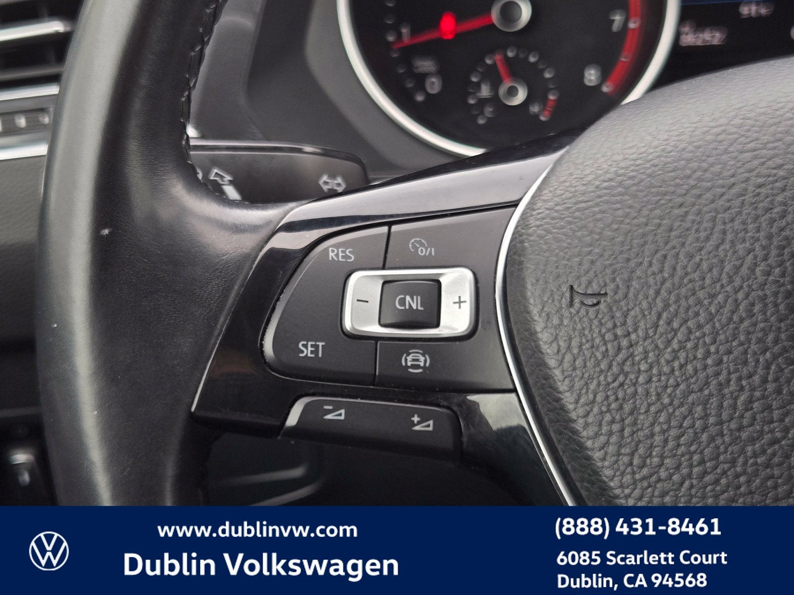 2019 Volkswagen Tiguan 2.0T SE