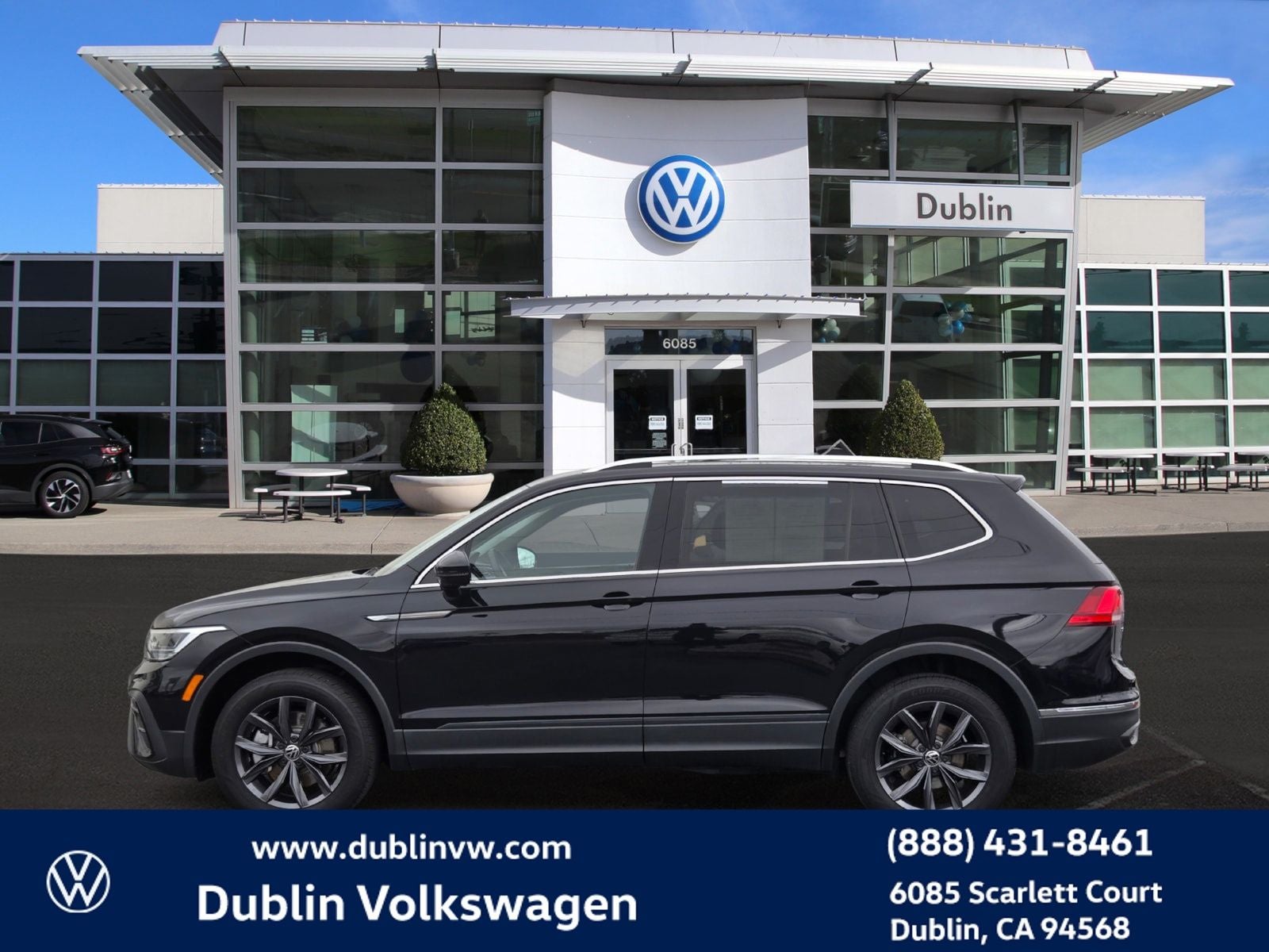 2023 Volkswagen Tiguan 2.0T SE