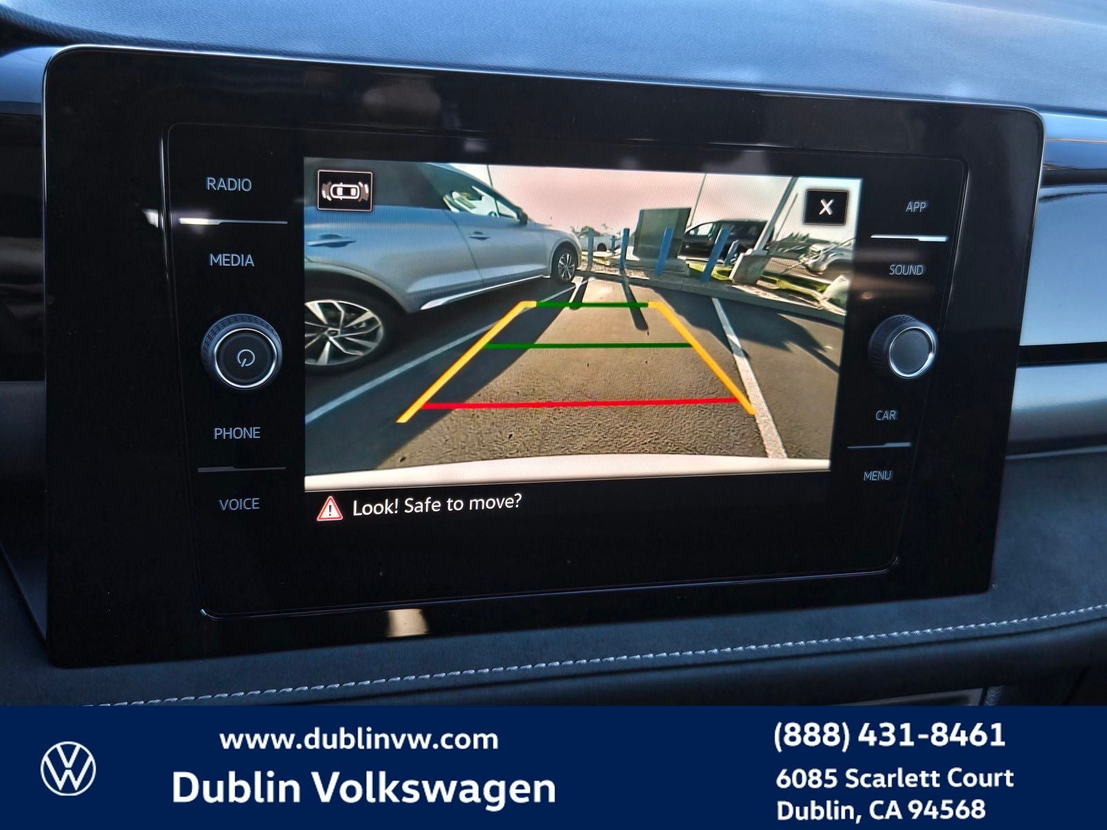 2026 Volkswagen Taos 1.5T SE Black