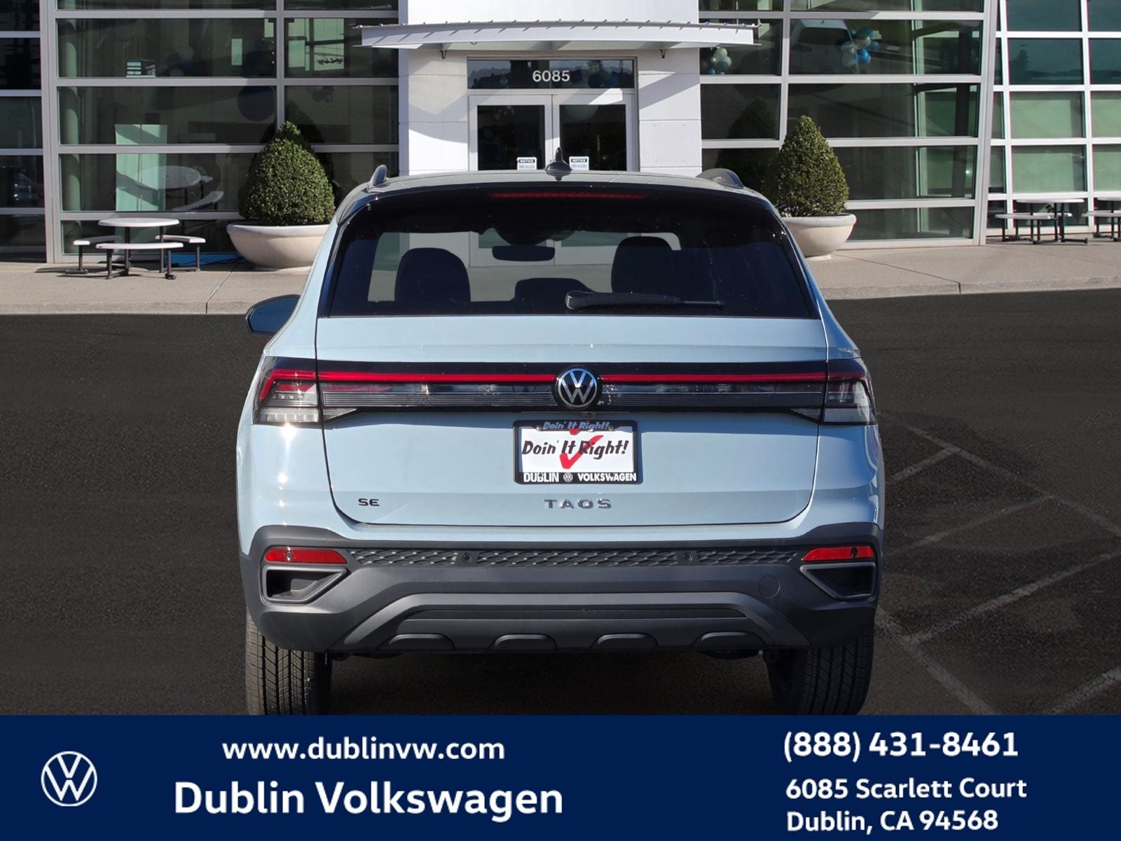 2026 Volkswagen Taos 1.5T SE Black