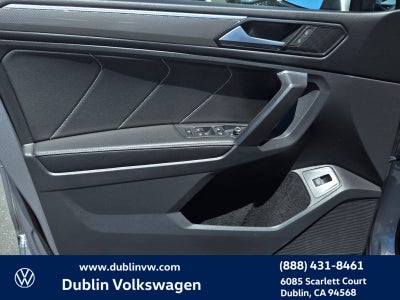 2022 Volkswagen Tiguan 2.0T SE R-Line Black