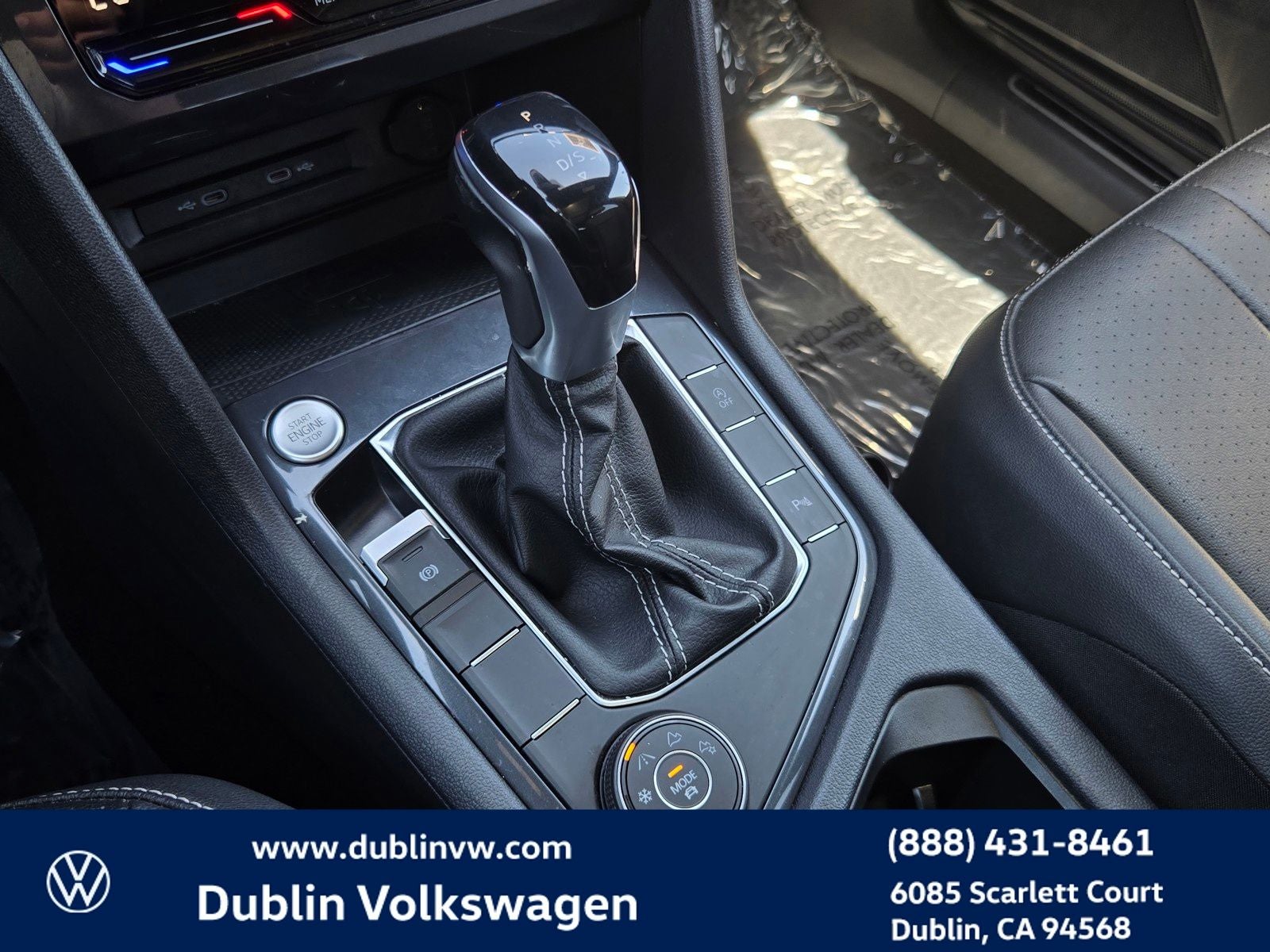 2022 Volkswagen Tiguan 2.0T SE R-Line Black
