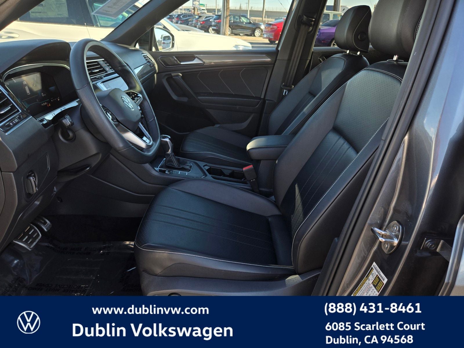 2022 Volkswagen Tiguan 2.0T SE R-Line Black