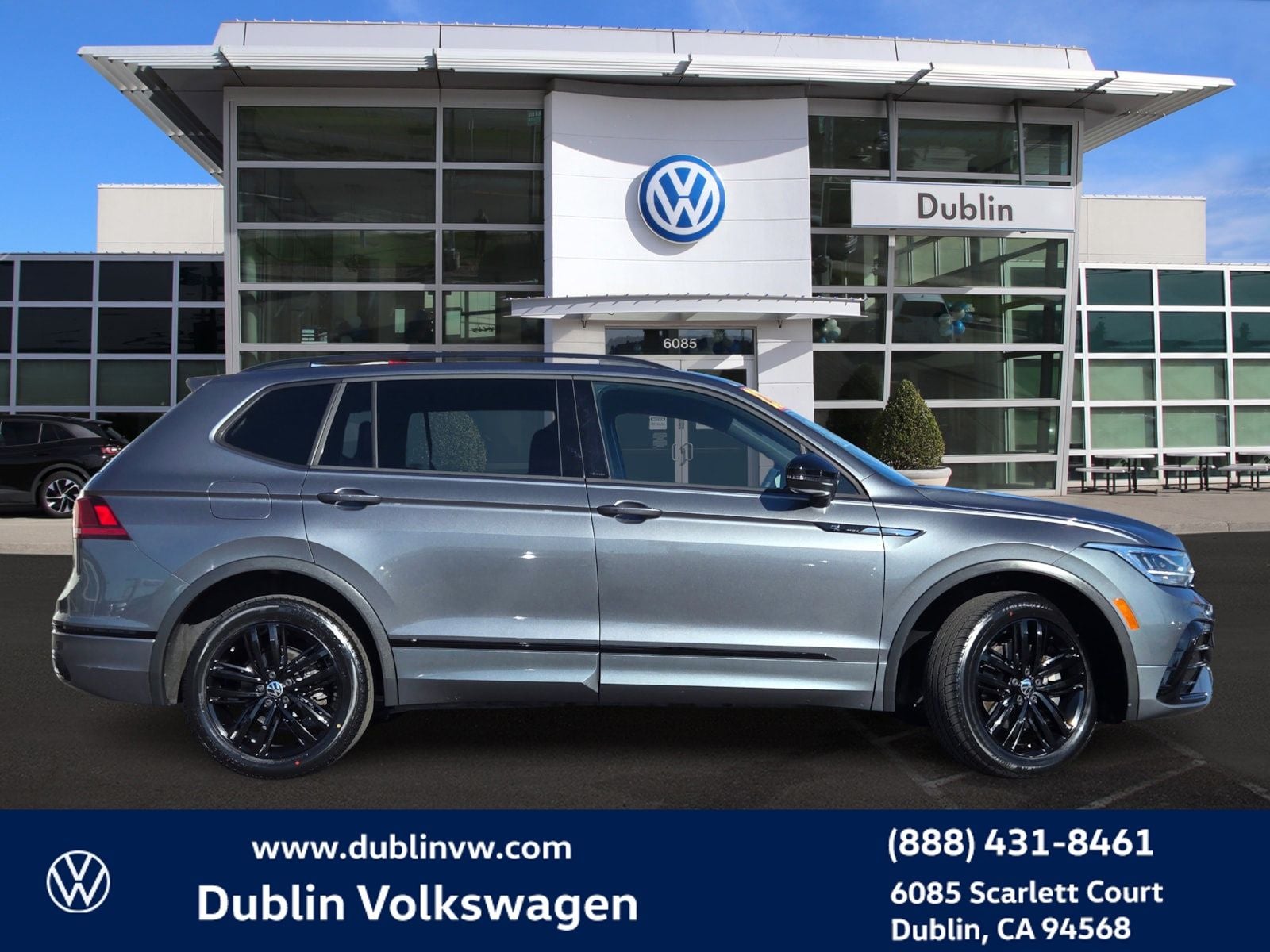 2022 Volkswagen Tiguan 2.0T SE R-Line Black