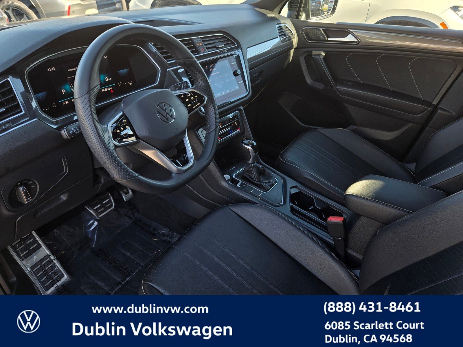 2022 Volkswagen Tiguan 2.0T SE R-Line Black