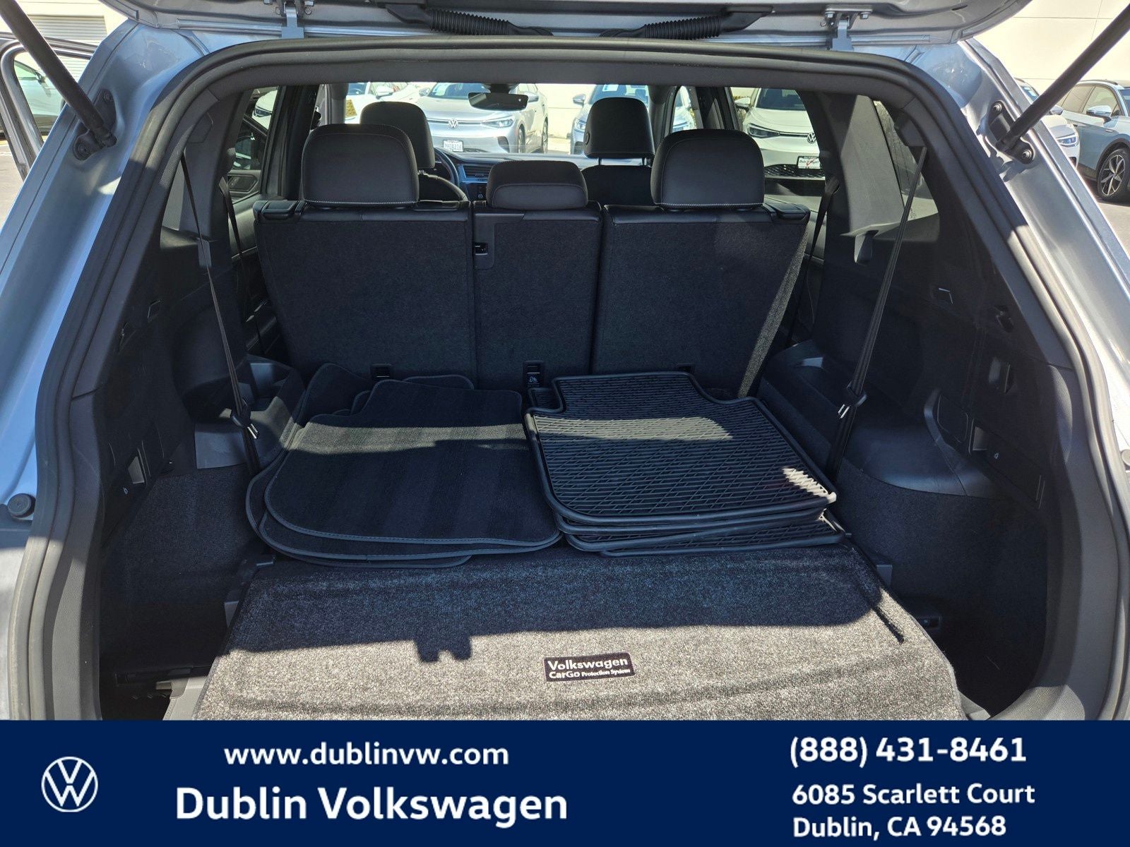 2023 Volkswagen Tiguan 2.0T SE R-Line Black
