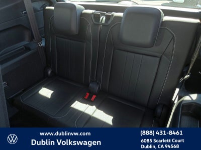2023 Volkswagen Tiguan 2.0T SE R-Line Black