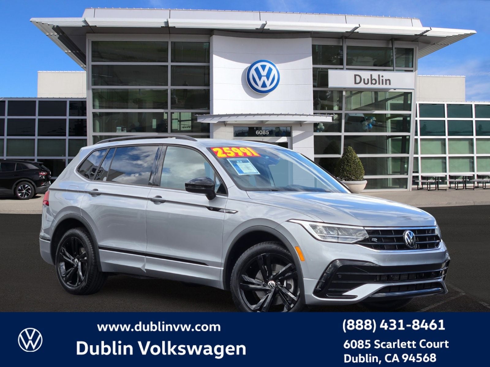 2023 Volkswagen Tiguan 2.0T SE R-Line Black
