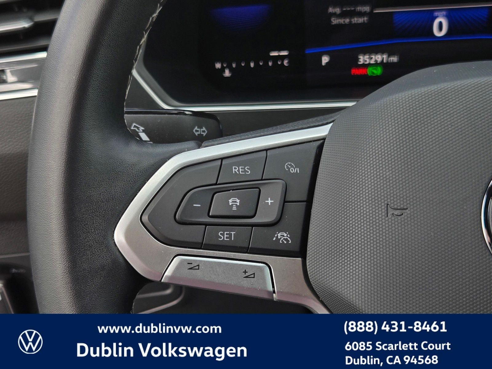 2023 Volkswagen Tiguan 2.0T SE R-Line Black