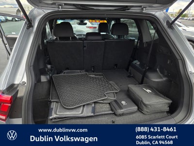 2023 Volkswagen Tiguan 2.0T SE R-Line Black