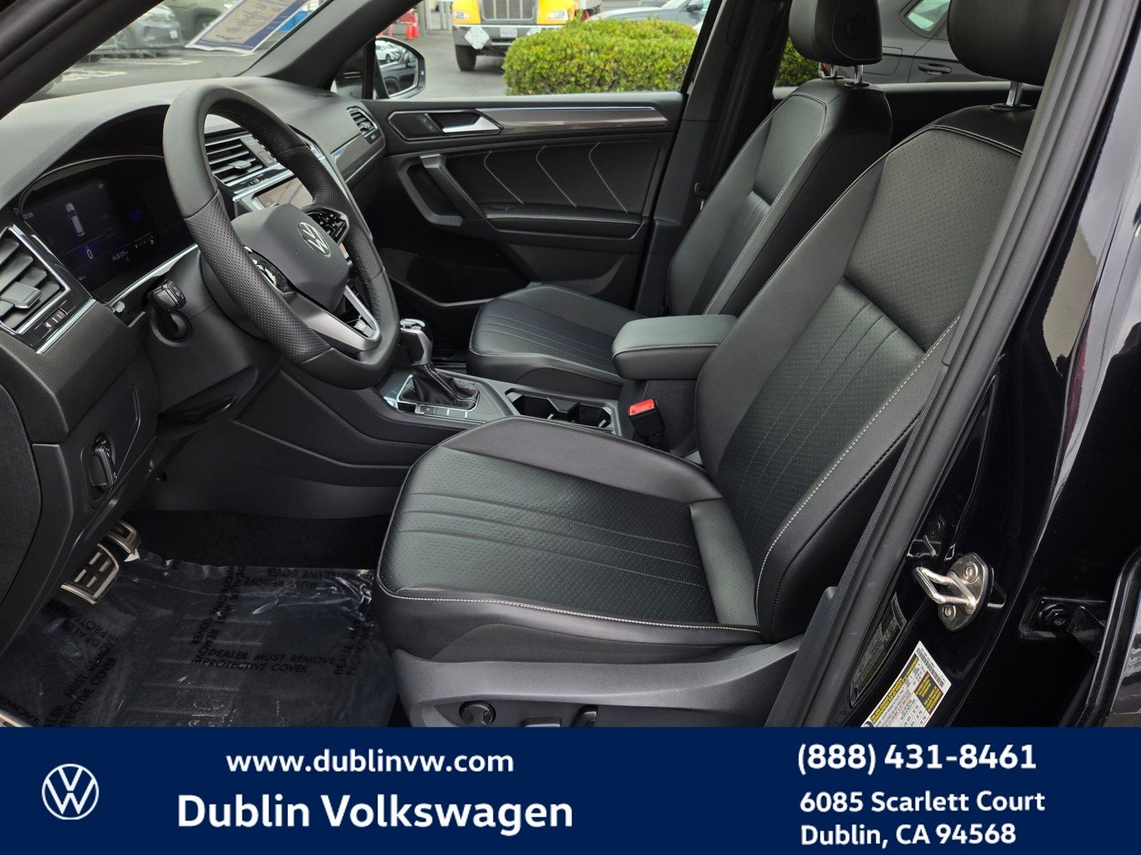 2022 Volkswagen Tiguan 2.0T SE R-Line Black