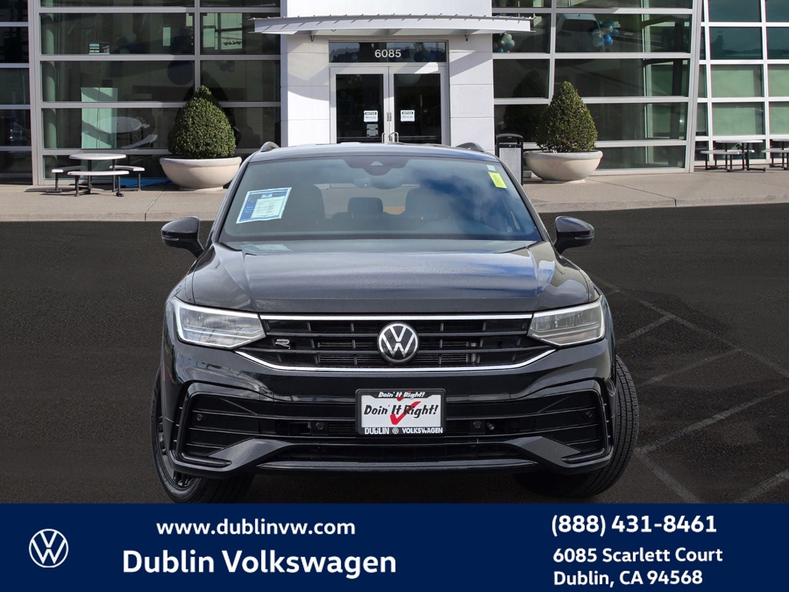2022 Volkswagen Tiguan 2.0T SE R-Line Black